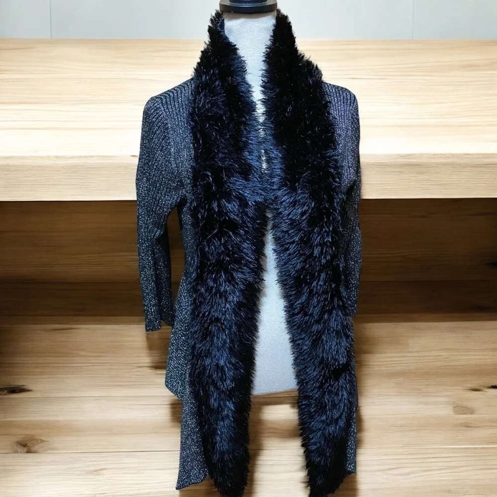 Lauren Michelle-Medium silver threads sweater w/black faux fur trim. EUC!! - Picture 8 of 12